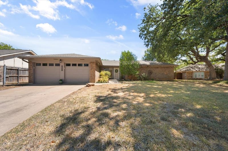 2709 Burnwood Court, Arlington TX 76016 - Photo 29
