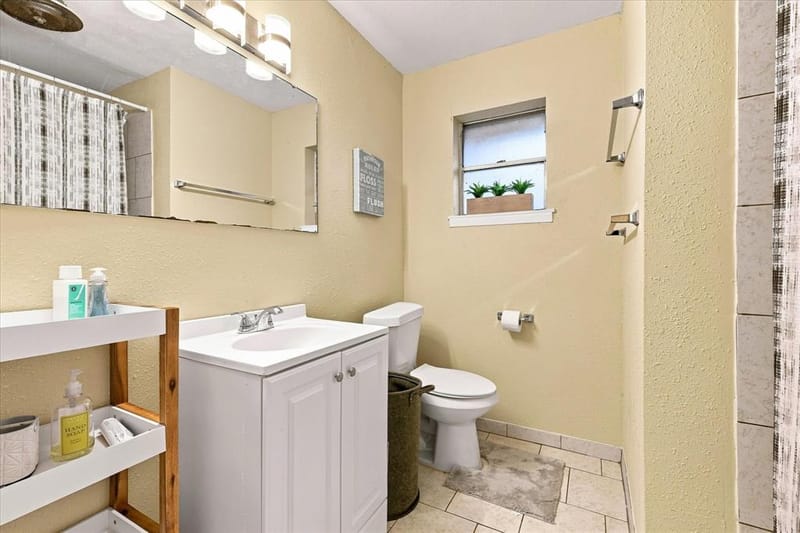 1813 Barron Lane, Fort Worth TX 76112 - Photo 27