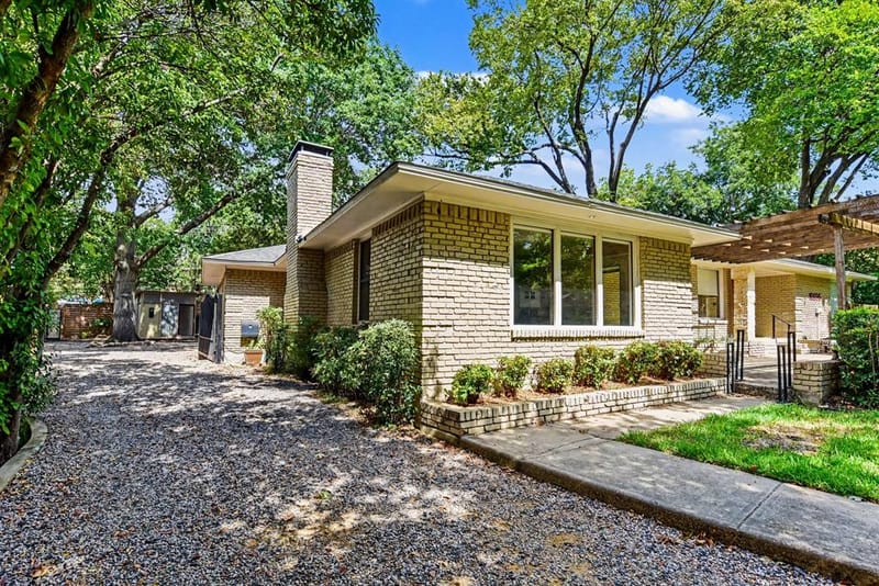 10035 Woodgrove Drive, Dallas TX 75218 - Photo 6