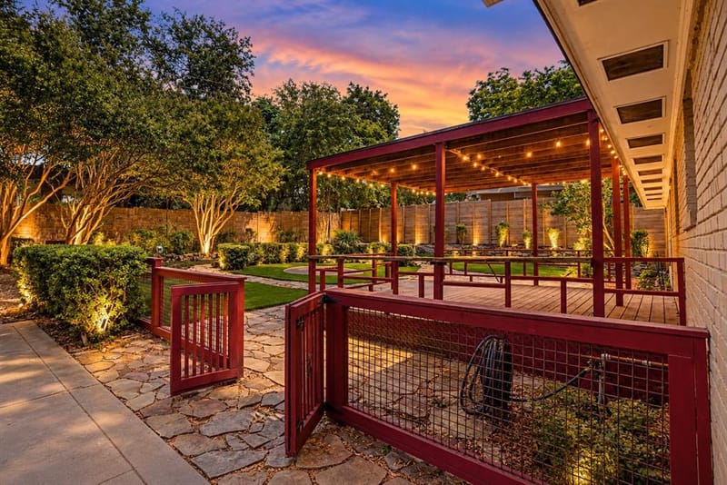 10035 Woodgrove Drive, Dallas TX 75218
