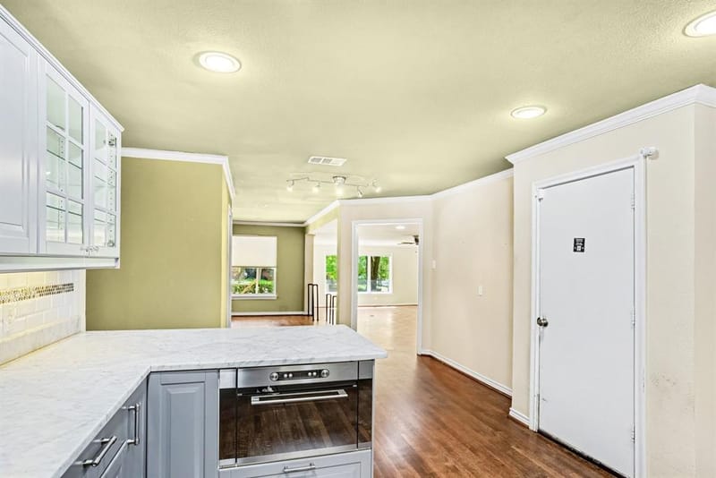 10035 Woodgrove Drive, Dallas TX 75218 - Photo 20