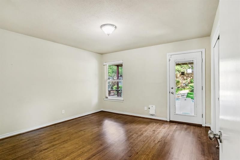 10035 Woodgrove Drive, Dallas TX 75218 - Photo 25