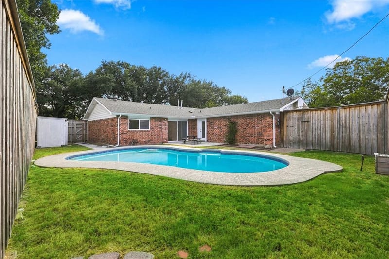 1405 Wind Cave Circle, Plano TX 75023 - Photo 12