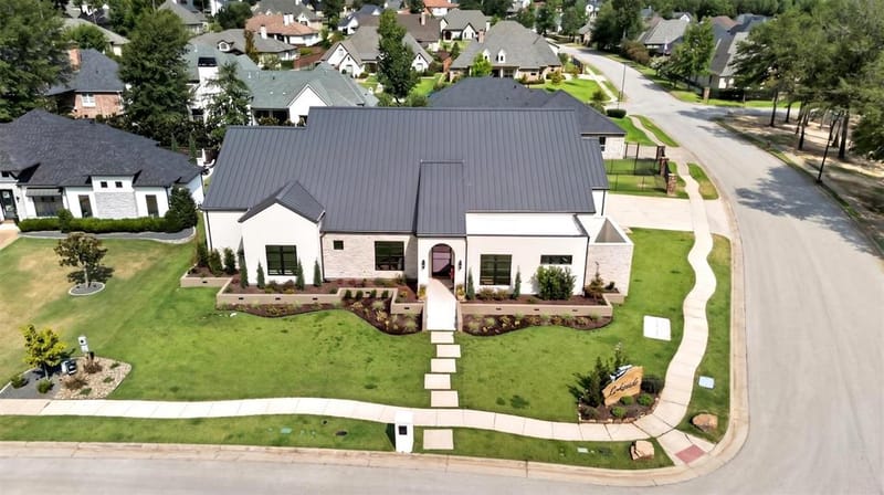 7607 Lakeside Lane, Tyler TX 75703