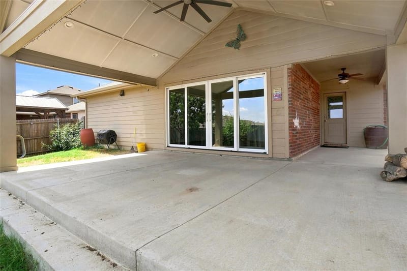 14356 Artisan Drive, Fort Worth TX 76052 - Photo 2