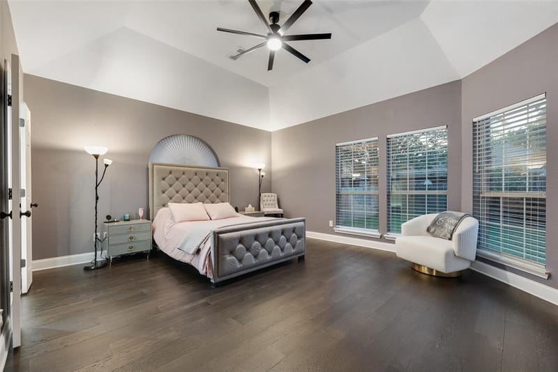 11709 Pheasant Creek Drive, Fort Worth TX 76244 - Photo 12