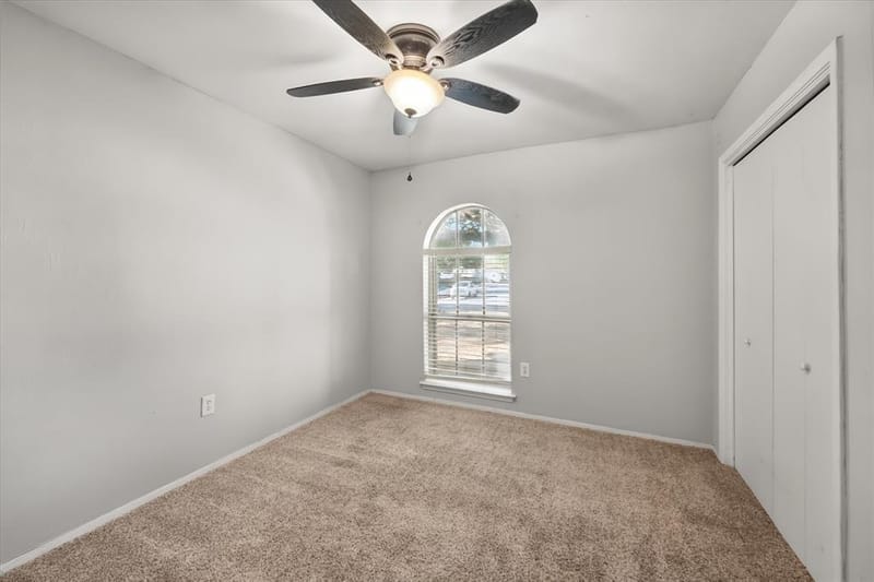 316 NW Summercrest Boulevard, Burleson TX 76028 - Photo 11