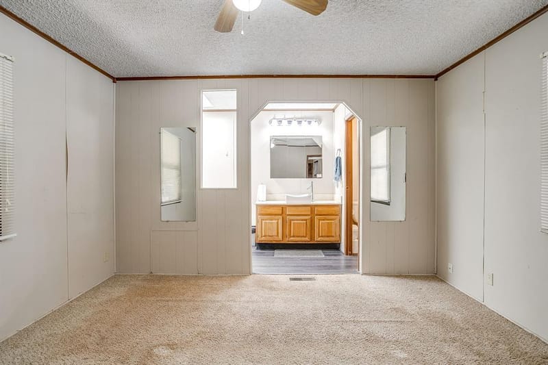 201 Brazos Harbor Drive, Granbury TX 76048 - Photo 23