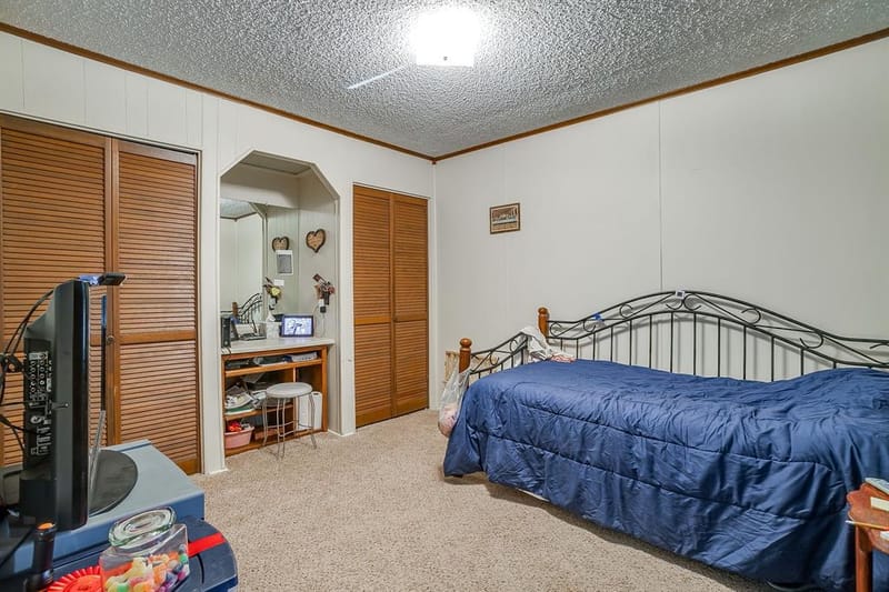 201 Brazos Harbor Drive, Granbury TX 76048 - Photo 28