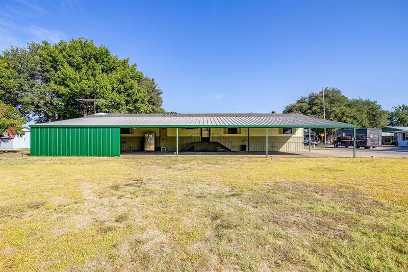201 Brazos Harbor Drive, Granbury TX 76048 - Photo 9