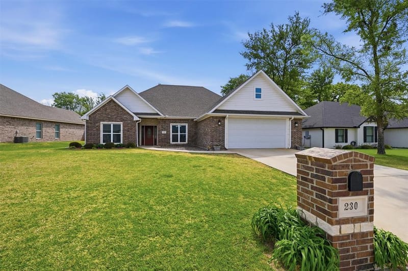 230 Bent Oak Drive, Pottsboro TX 75076