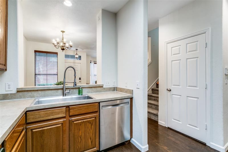 180 Leonard Street, Lewisville TX 75057 - Photo 12