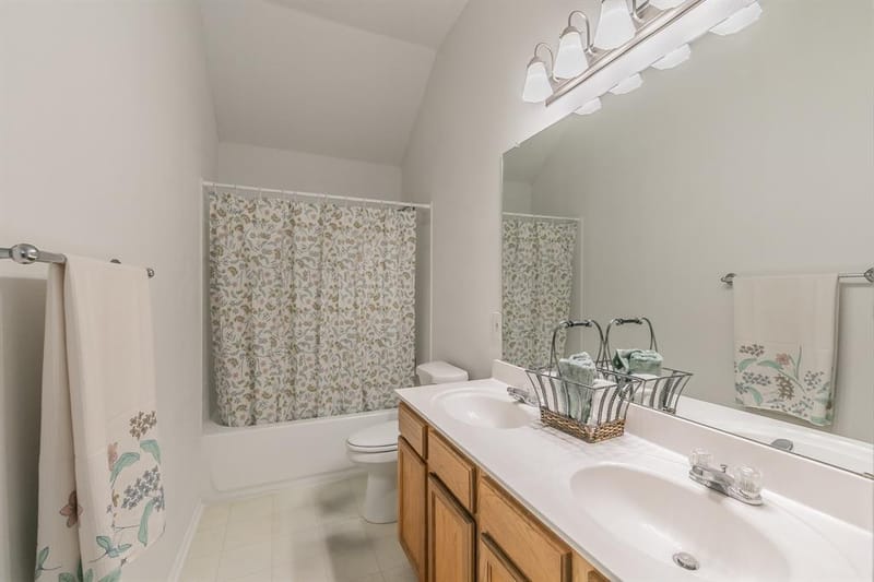 7300 Falcon Court, North Richland Hills TX 76180 - Photo 30