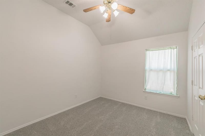 7300 Falcon Court, North Richland Hills TX 76180 - Photo 29