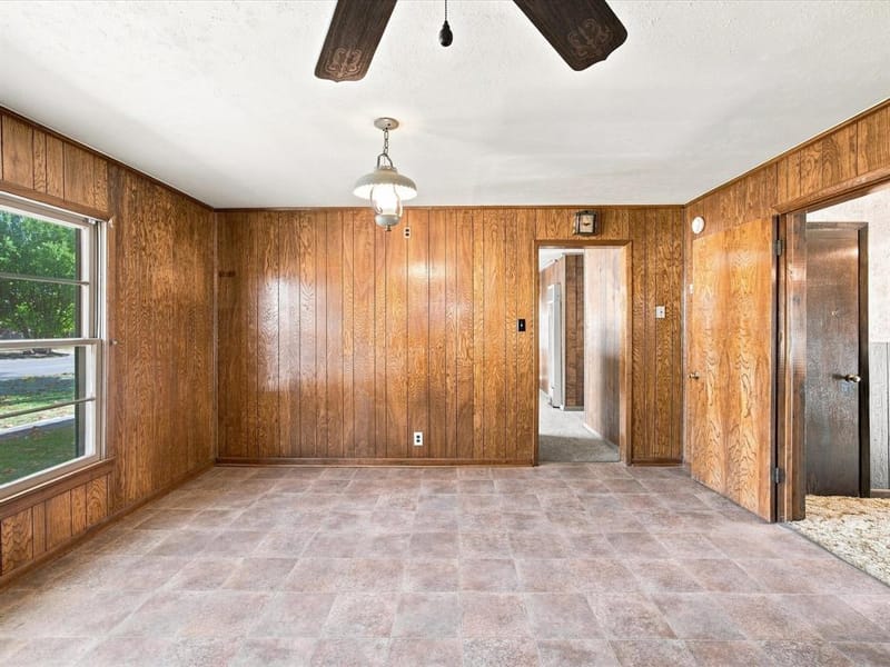1003 E Milam Street, Ennis TX 75119 - Photo 12