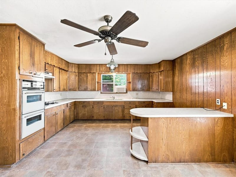 1003 E Milam Street, Ennis TX 75119 - Photo 9
