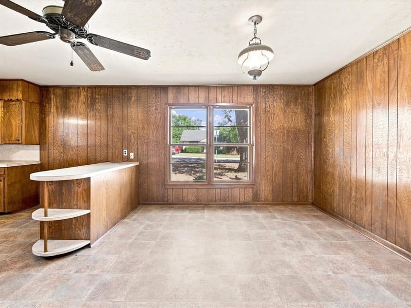 1003 E Milam Street, Ennis TX 75119 - Photo 11