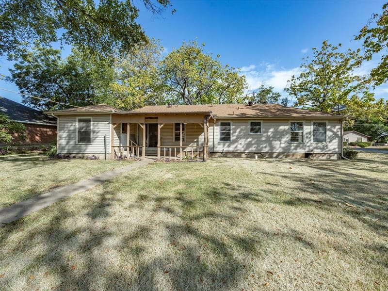 1003 E Milam Street, Ennis TX 75119 - Photo 39