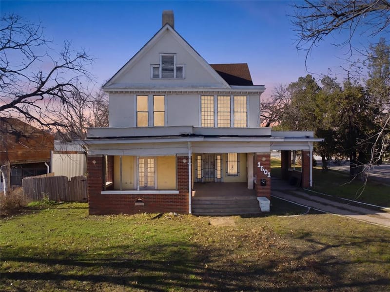 1601 Columbus Avenue, Waco TX 76701