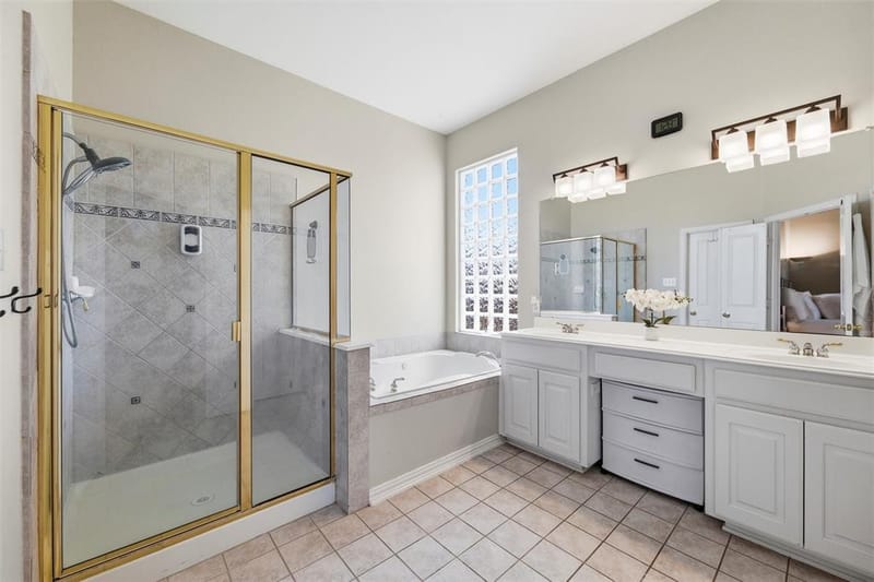 124 Myrtle Creek, Grapevine TX 76051 - Photo 16