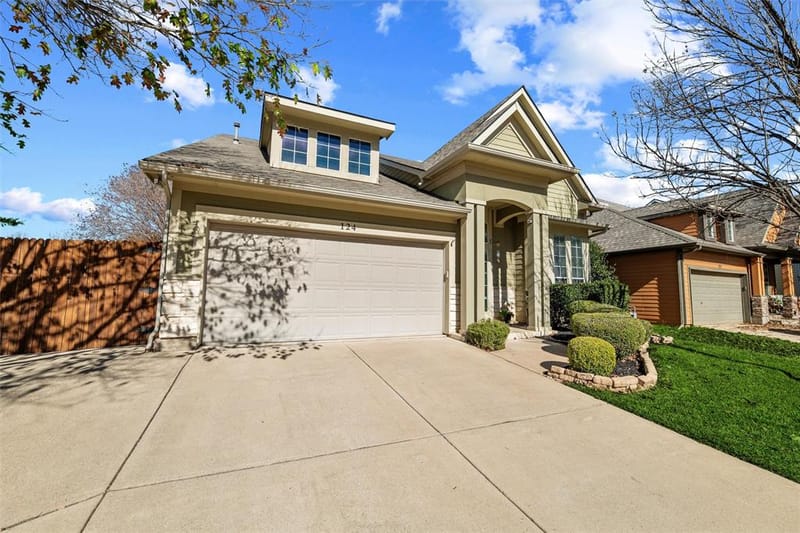 124 Myrtle Creek, Grapevine TX 76051