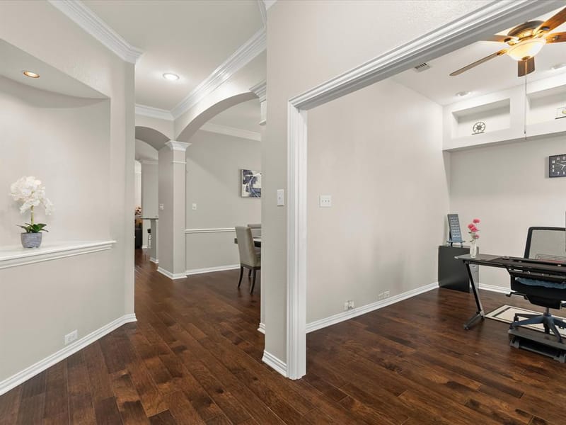 124 Myrtle Creek, Grapevine TX 76051 - Photo 4