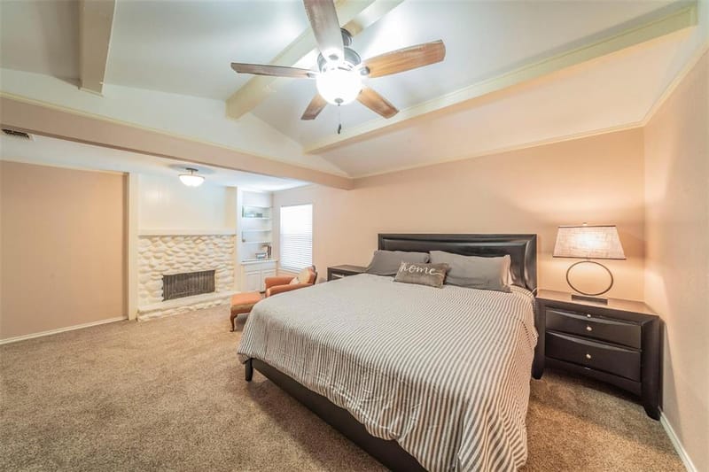 1804 Lincolnshire Drive, Bedford TX 76021 - Photo 13