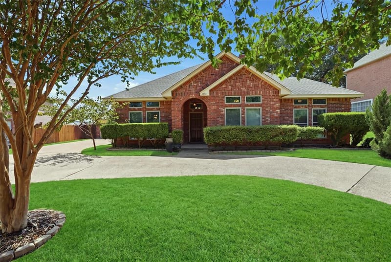 7501 Meadowside Road, Fort Worth TX 76132