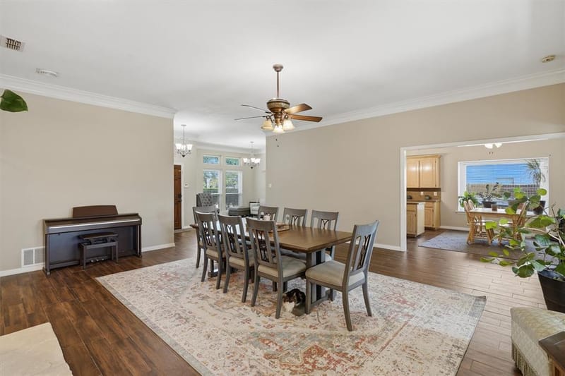 7501 Meadowside Road, Fort Worth TX 76132 - Photo 11
