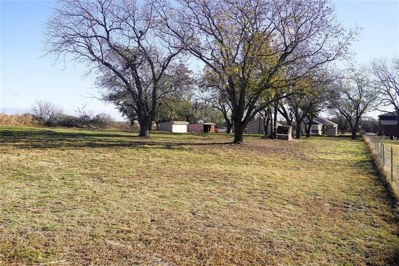 7498 State Highway 175, Montague TX 76251 - Photo 23