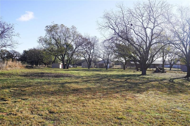 7498 State Highway 175, Montague TX 76251 - Photo 22