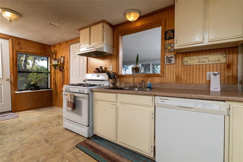 1009 Mesquite Point, Lake Bridgeport TX 76426 - Photo 23