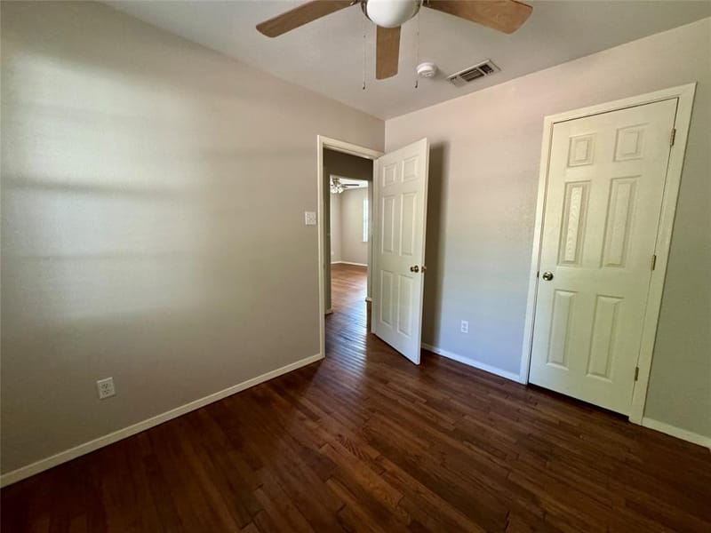 1013 Wilshire Boulevard, Arlington TX 76012 - Photo 11