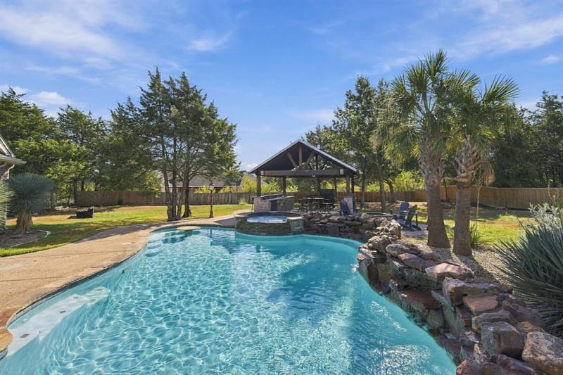 4050 Wisteria Trail, Midlothian TX 76065 - Photo 6