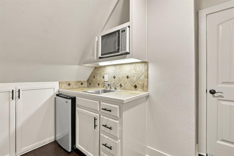 4050 Wisteria Trail, Midlothian TX 76065 - Photo 32