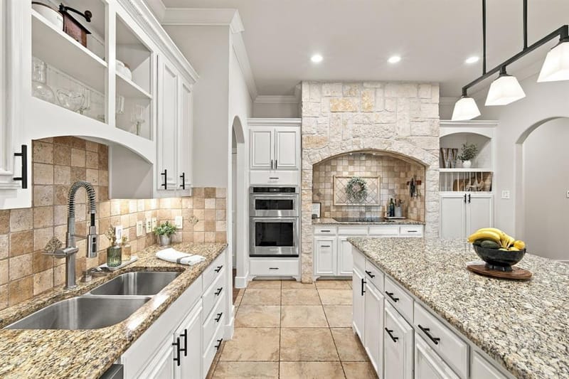 4050 Wisteria Trail, Midlothian TX 76065 - Photo 14