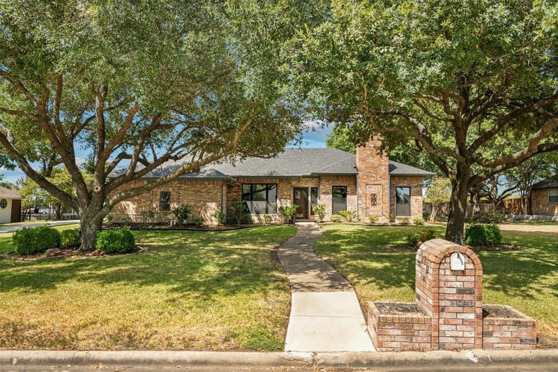 2206 Meadowview Drive, Caddo Mills TX 75135