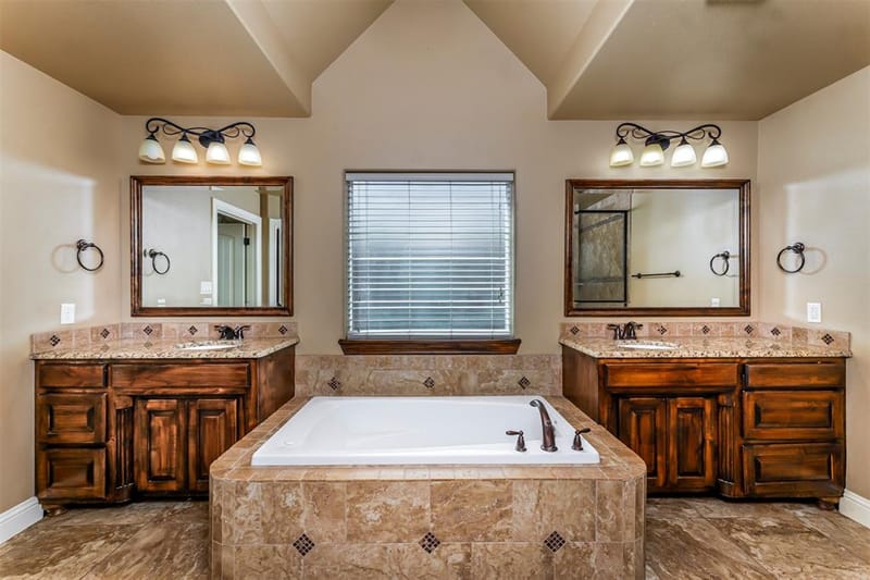 3224 Ferry Boat Lane, Granbury TX 76049 - Photo 17