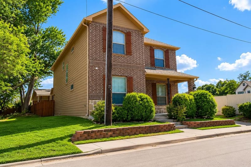 606 Seneca Boulevard, McKinney TX 75069 - Photo 2