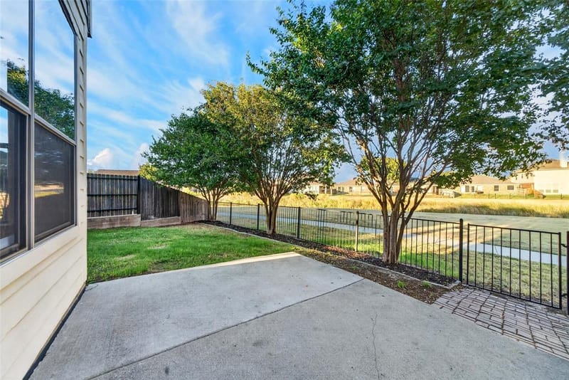 10834 Axton Court, Fort Worth TX 76052 - Photo 26