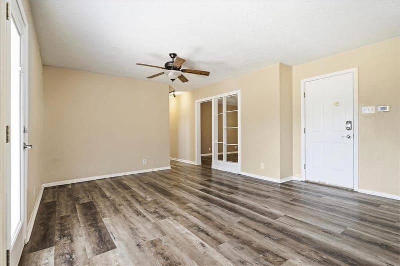 503 Harriett Street, Arlington TX 76010 - Photo 11