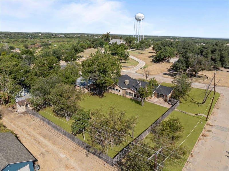 1011 E Connell Street, Breckenridge TX 76424 - Photo 32