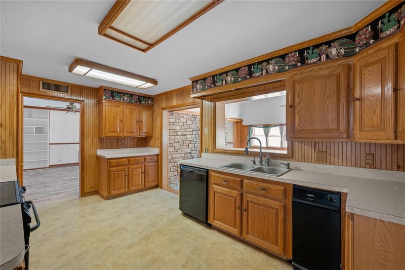 1011 E Connell Street, Breckenridge TX 76424 - Photo 9