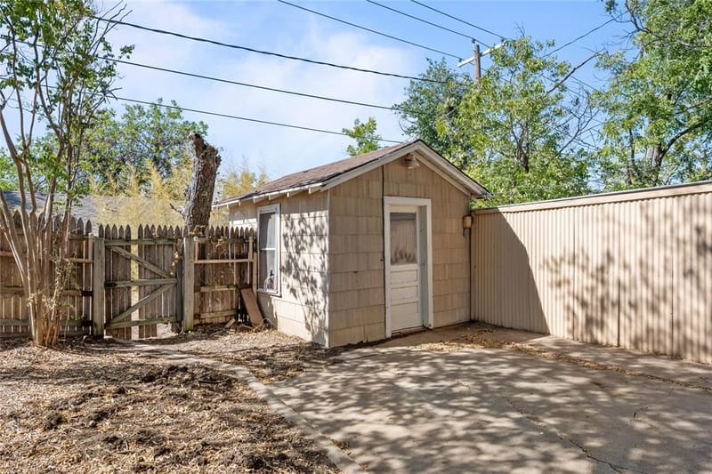 1011 E Connell Street, Breckenridge TX 76424 - Photo 29