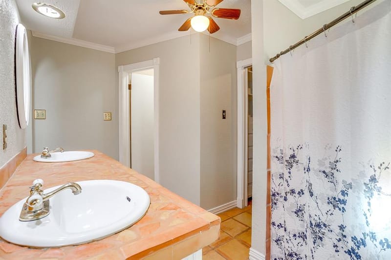 5315 Meadowbrook Drive, Fort Worth TX 76112 - Photo 24