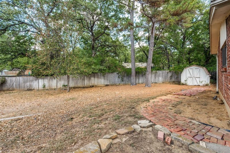 2817 Buffalo Court, Arlington TX 76013 - Photo 24