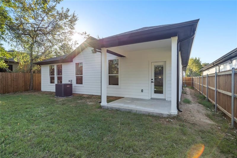 2730 Marburg Street, Dallas TX 75215 - Photo 26