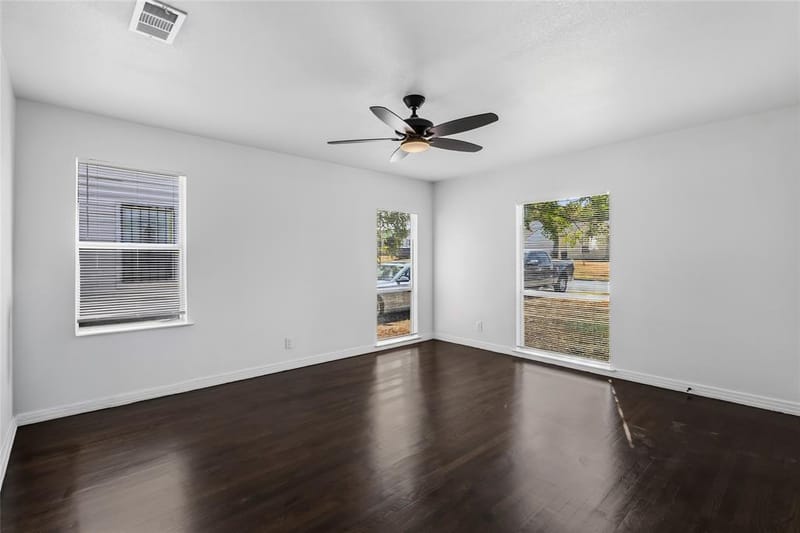 3222 Nebraska Avenue, Dallas TX 75216 - Photo 6