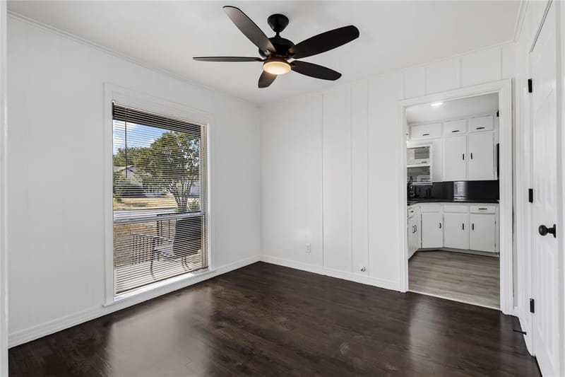 3222 Nebraska Avenue, Dallas TX 75216 - Photo 10
