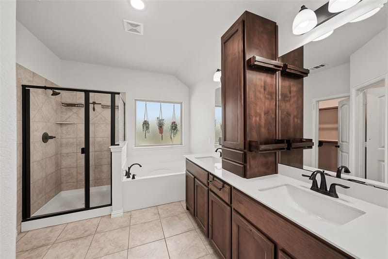 1268 County Road 4797, Springtown TX 76082 - Photo 12